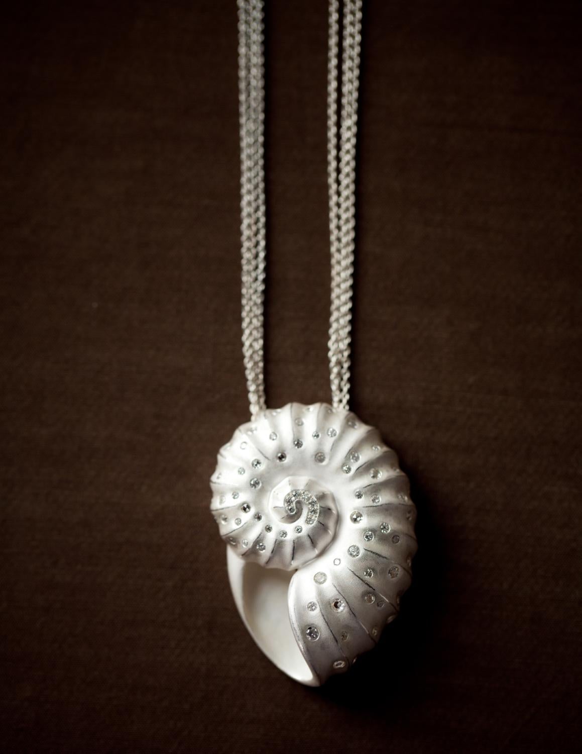 India Hicks Fine Jewelry Look Book 2012 by INDIA HICKS Issuu