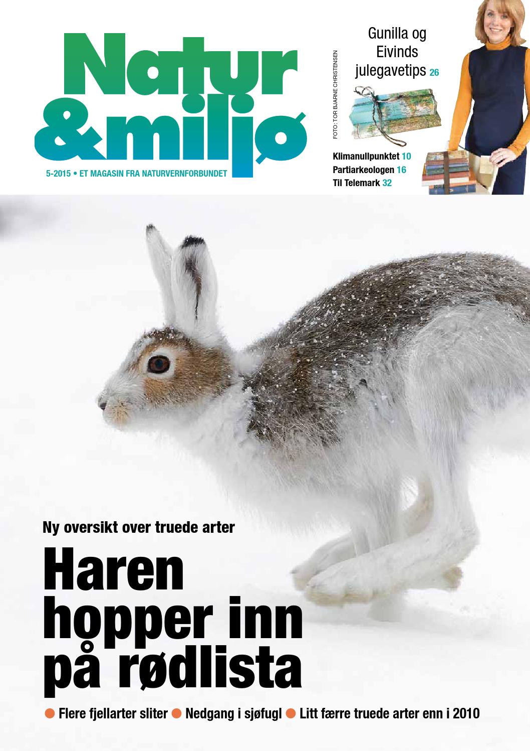 Jente svelger cum på knærne Jenta er varm naken