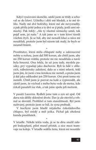žena oholí svou kundu