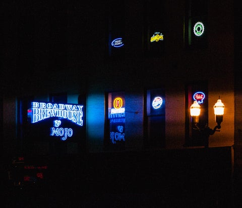 Signs 册 第 24 页
