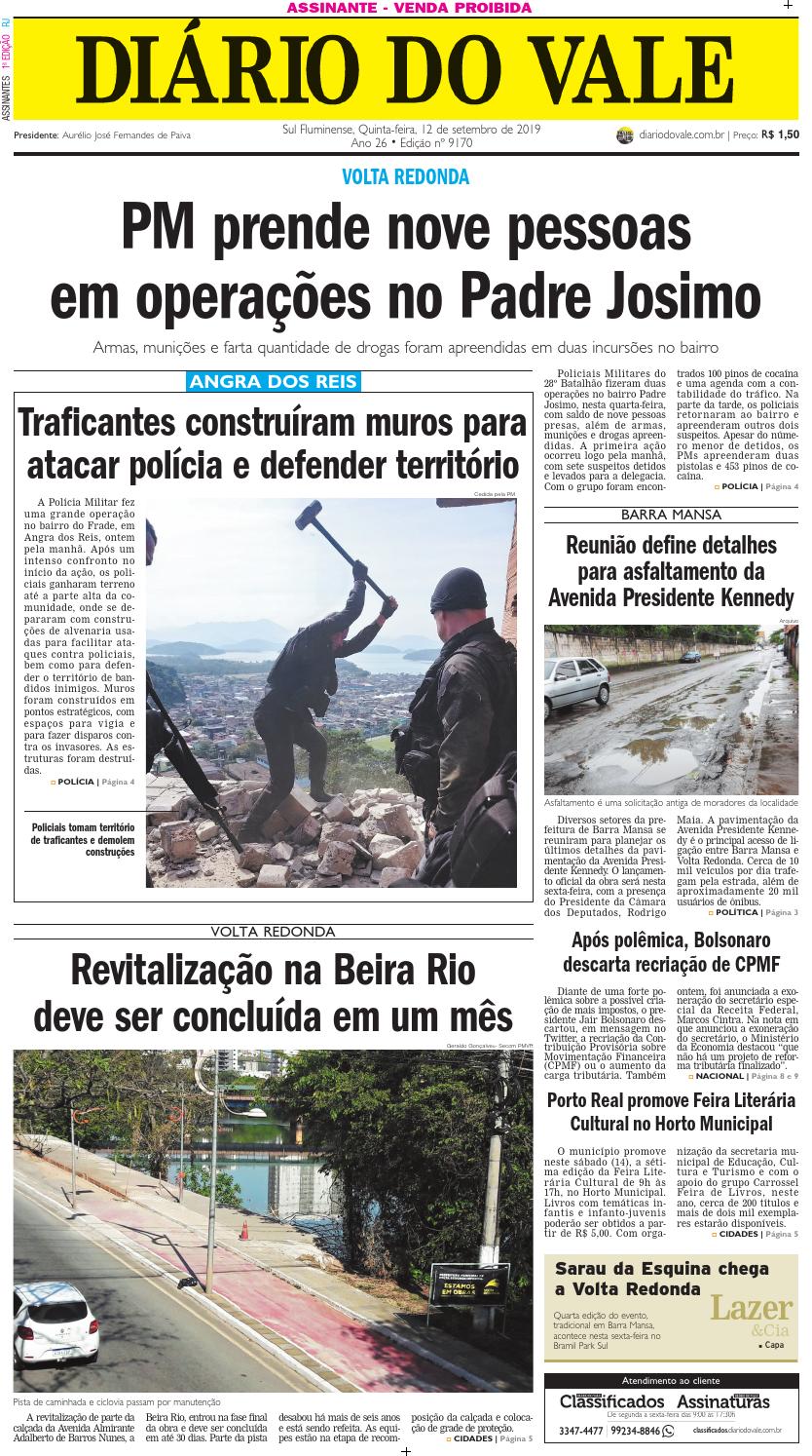 Con press parado militar barra