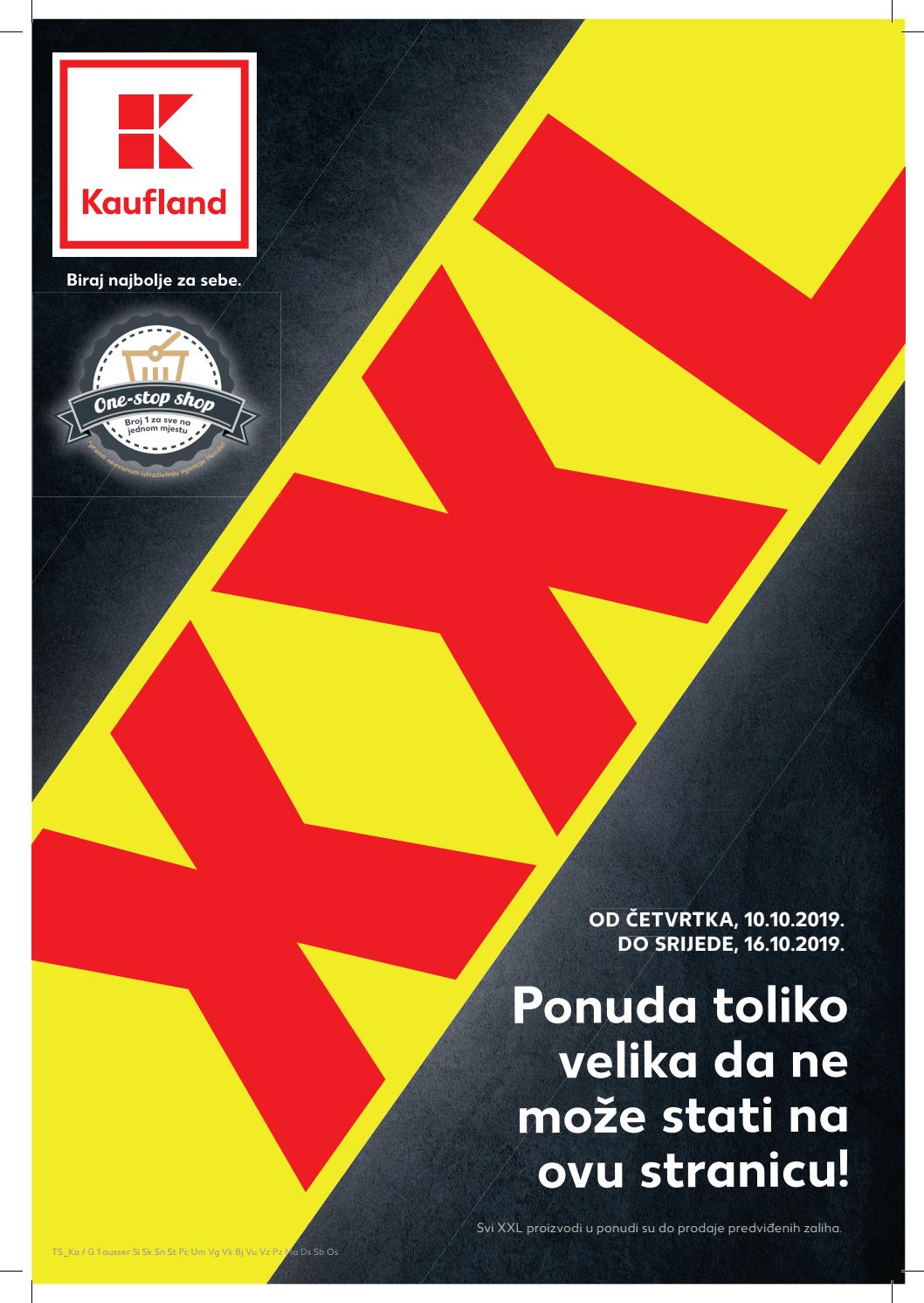 Velika crna maca u gaćicama