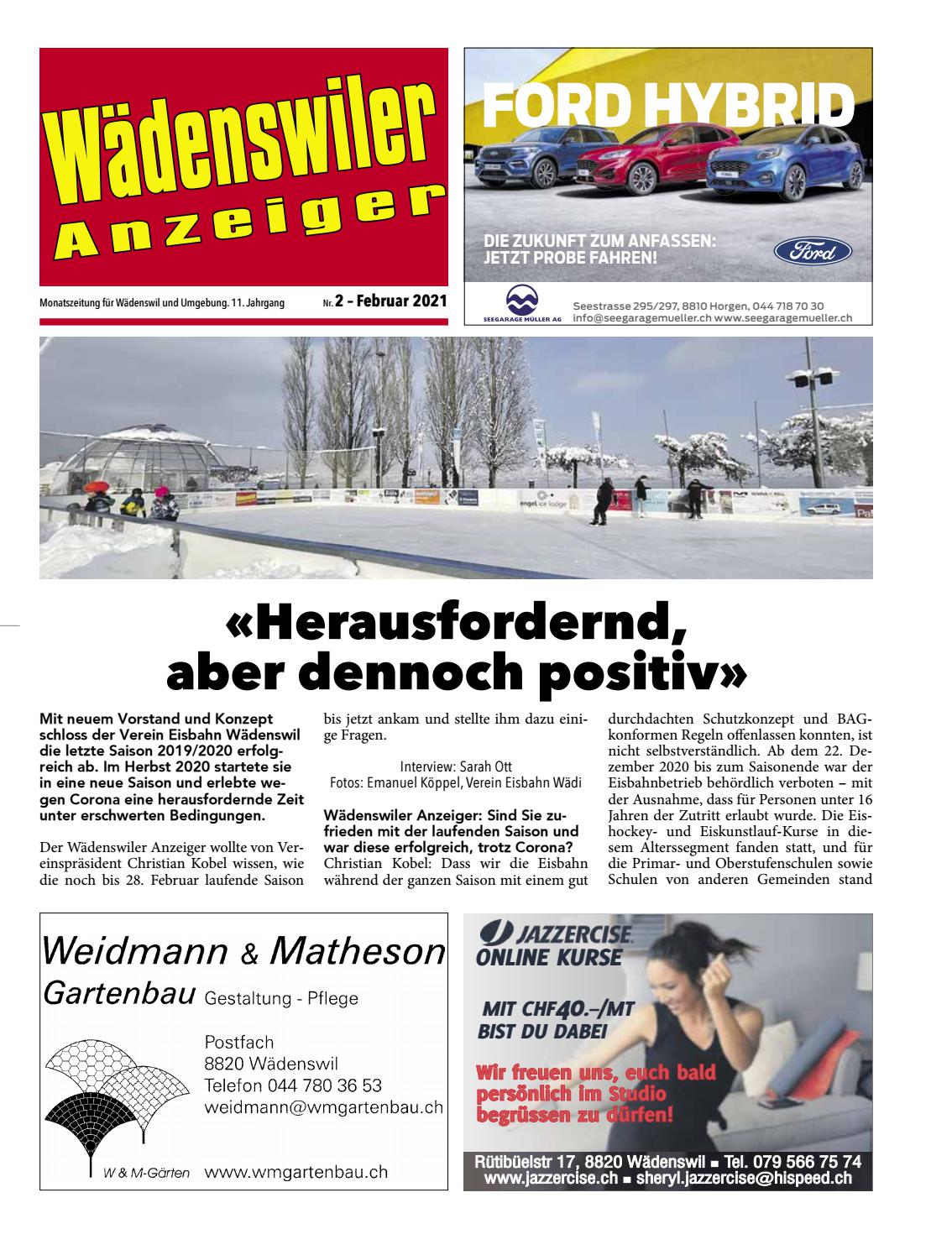 Outdoor-Krankenschwester, Eine Pflegerin Wird Unter Freiem Himmel Beglückt Outdoor-Krankenschwester, Eine Pflegerin Wird Unter Freiem Himmel Beglückt