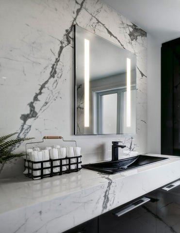 VONN - LED 卫浴 Mirrors and Cabinets 目录 第 10 页