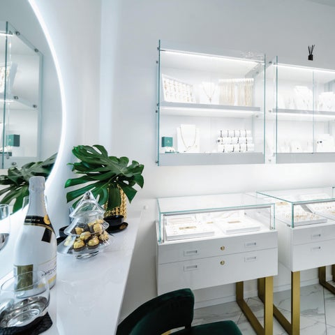 CIRUTdesign 家具目录 · 家具 . 波兰 manufacturer of jewellery 家具 . 第 22 页