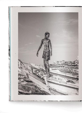 ACC Art Books 灯饰目录 · Children of the World 第 18 页