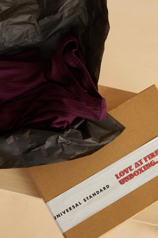Universal Standard - Mystery Box 2023 灯饰型录 第 2 页
