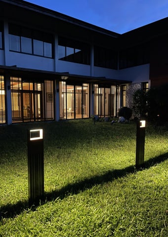 灯饰手册 太阳能 Integrated Luminaires ( 法文 版本 ) 第 6 页