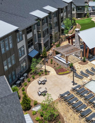 TOWN LAUREL CROSSING | RELATED PROPERTIES 第 4 页