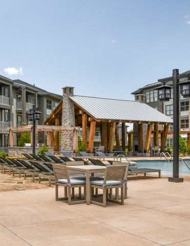 TOWN LAUREL CROSSING | RELATED PROPERTIES 第 9 页