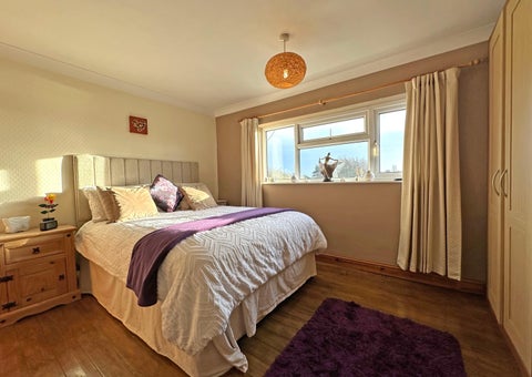 Fine & Country / DDM Residential 灯饰目录 · Woodgarth Villas, New Holland 第 6 页