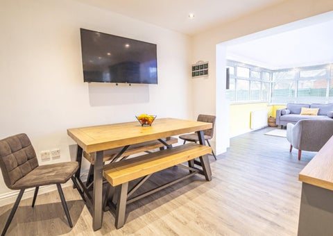 Fine & Country / DDM Residential 灯饰目录 · Bramble Way, Brigg 第 7 页