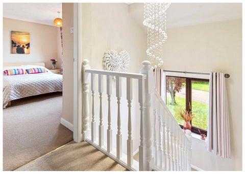 Fine & Country / DDM Residential 灯饰目录 · Maple Close, Brigg 第 9 页