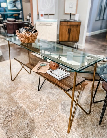 Indianapolis S'24 HPMKT 灯饰型录 第 13 页