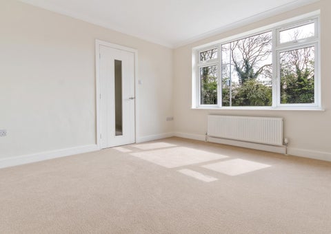 Fine & Country / DDM Residential 灯饰目录 · Brigg Road, Hibaldstow 第 6 页