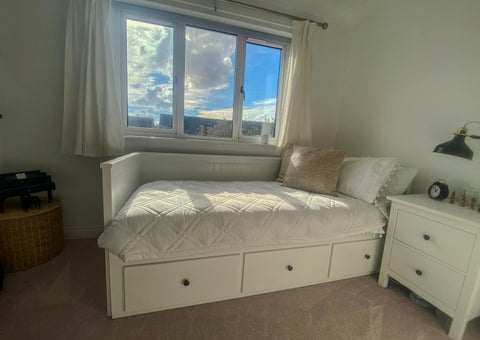 Fine & Country / DDM Residential 灯饰目录 · Appleyard Drive 第 10 页