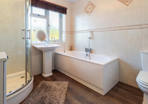 Fine & Country / DDM Residential 灯饰目录 · Glanford Road, Brigg 第 13 页