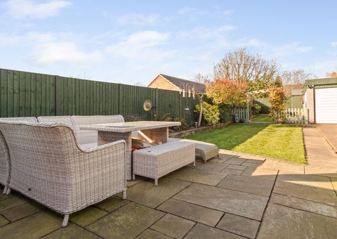 Fine & Country / DDM Residential 灯饰目录 · Glanford Road, Brigg 第 15 页