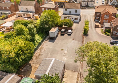 Fine & Country / DDM Residential 灯饰目录 · Bridge Street, Brigg 第 14 页