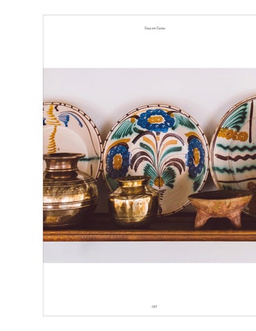 ACC Art Books 灯饰目录 · Portugese Houses with History 第 14 页