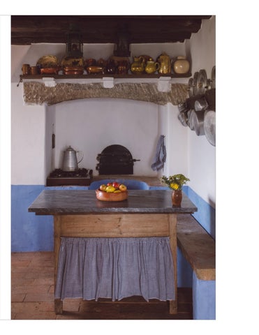 ACC Art Books 灯饰目录 · Portugese Houses with History 第 21 页