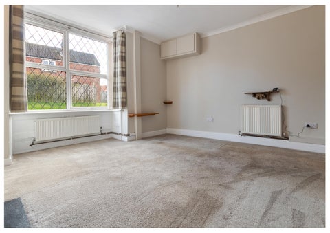 Fine & Country / DDM Residential 灯饰目录 · Ings Road, Kirton-In-Lindsey 第 6 页