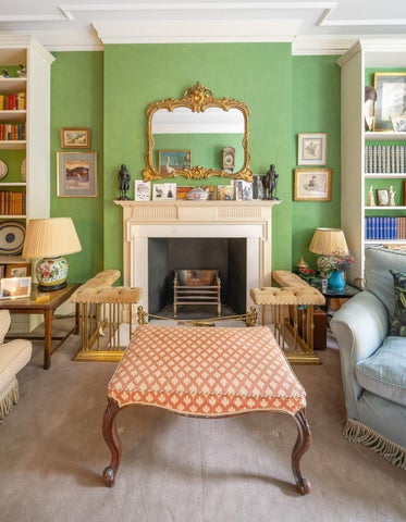 Property from the Estate of Virginia Fortune Ryan Ogilvy, Dowager Countess of Airlie 第 2 页