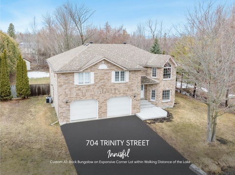 704 Trinity Street, Innisfil 